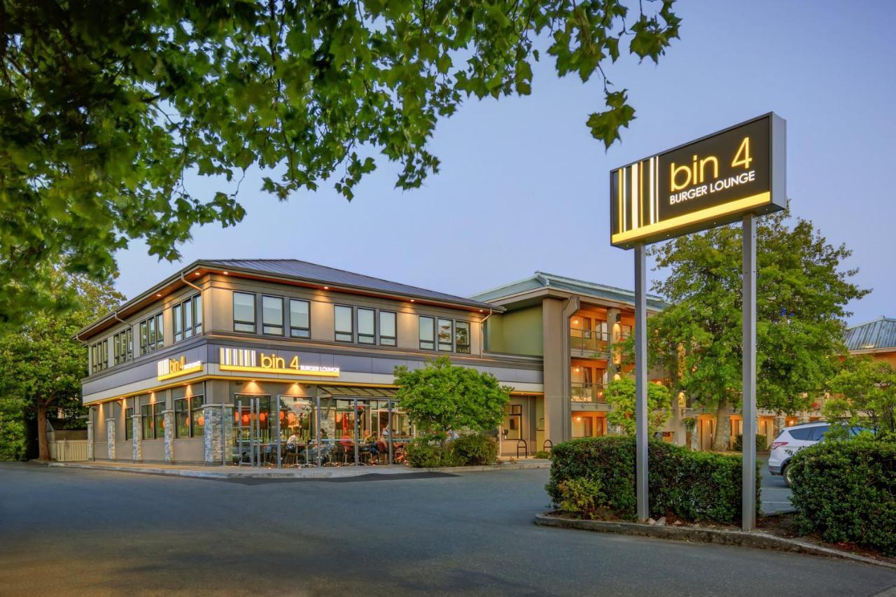 Accent Inns Victoria Exterior photo